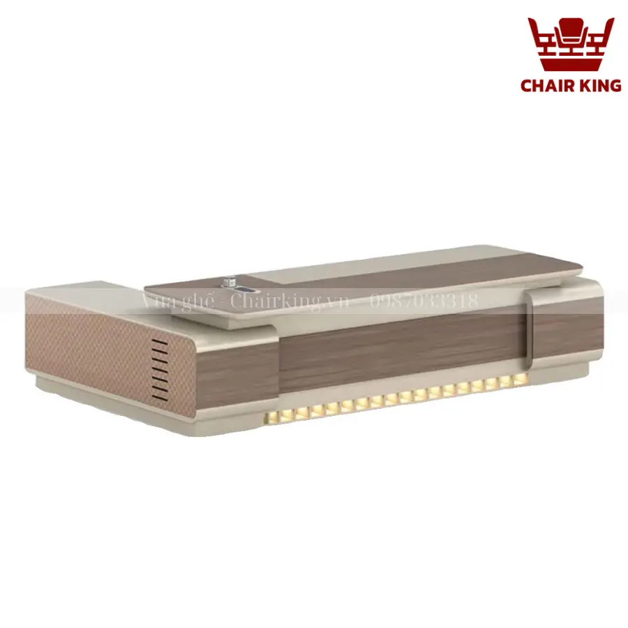 Bàn chủ tịch LV- BCTC – B610