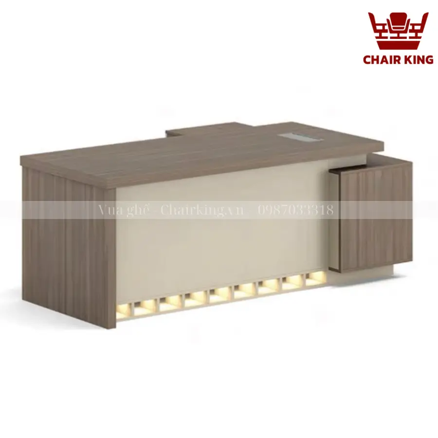 Bàn chủ tịch LV- BCTC – B616