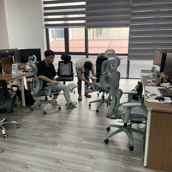 Chairking bàn giao ghế công thái học cho doanh nghiệp thái nguyên